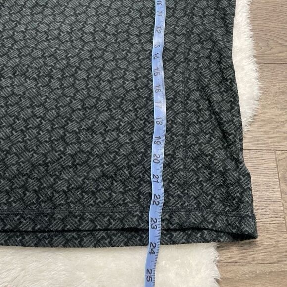 Women's Long Sleeve Patterned Top - Black - Picture 3 of 5